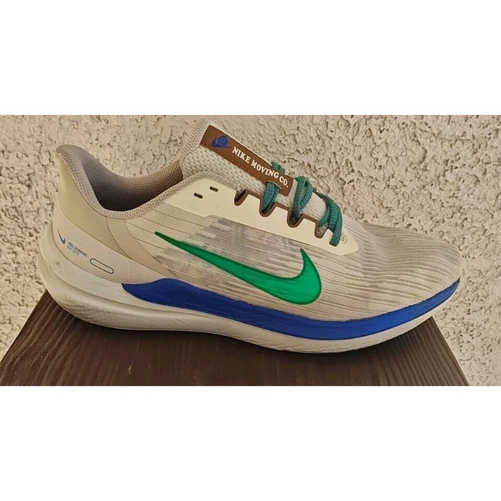 Nike Air Winflo 9 Premium Running Shoes PRM sz 11 Men's DV8997-100‎ Coconut Milk